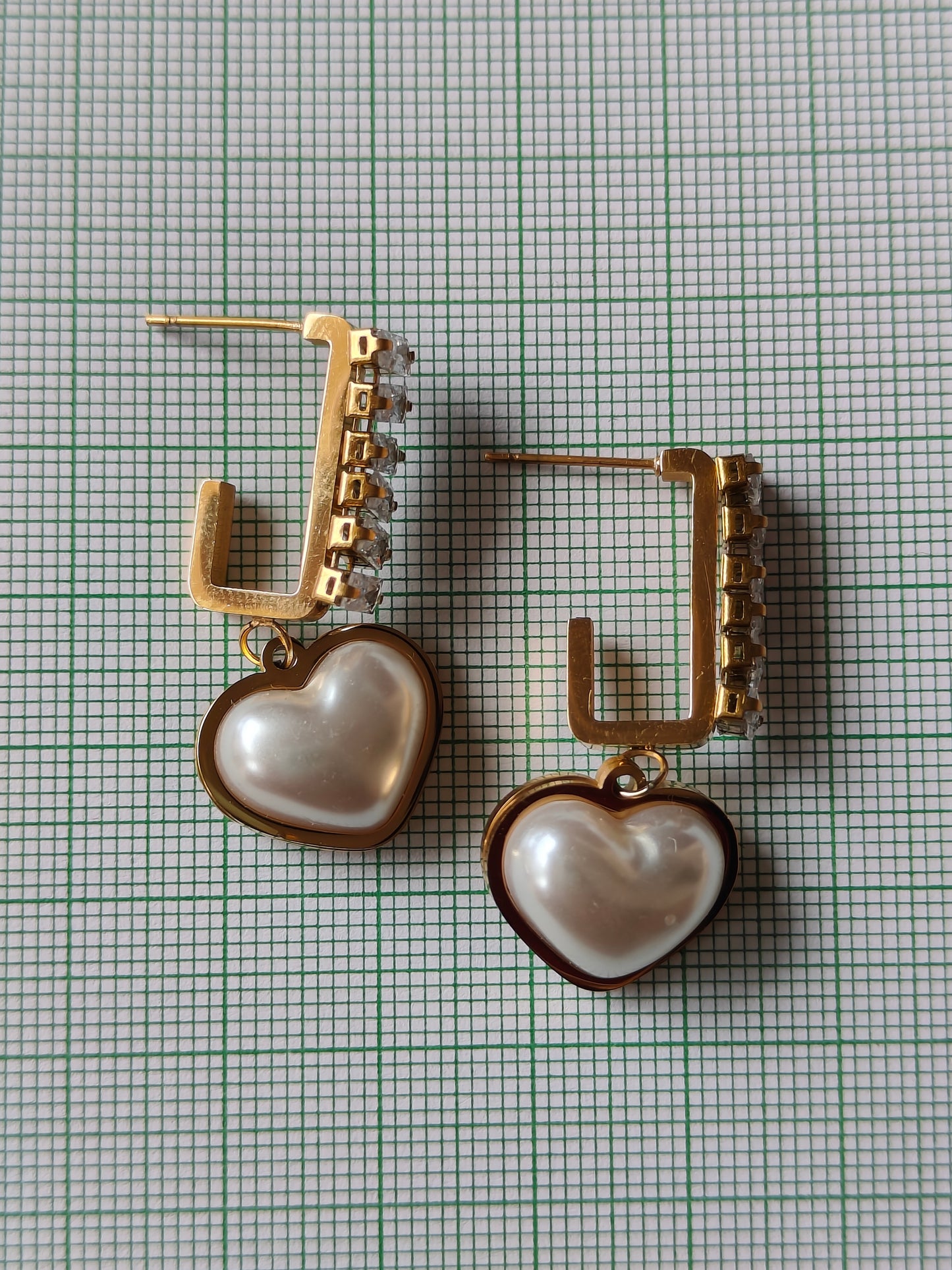 Baroque Pearl Heart Charm