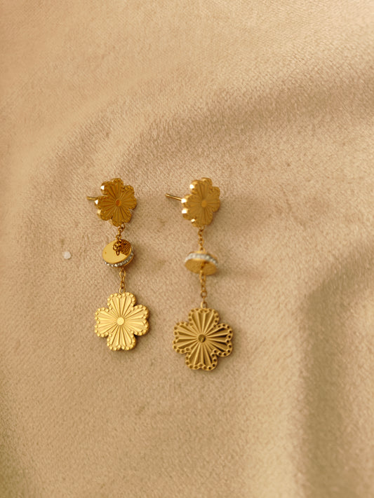 Gold flower dangler