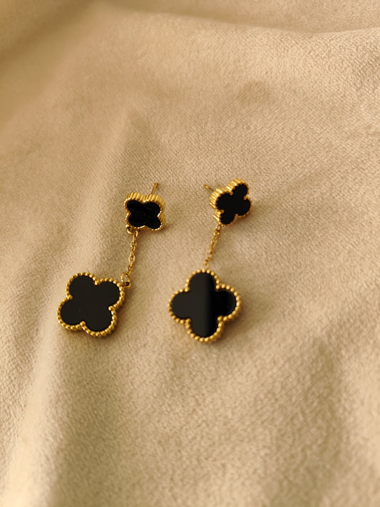 Black flower dual dangler