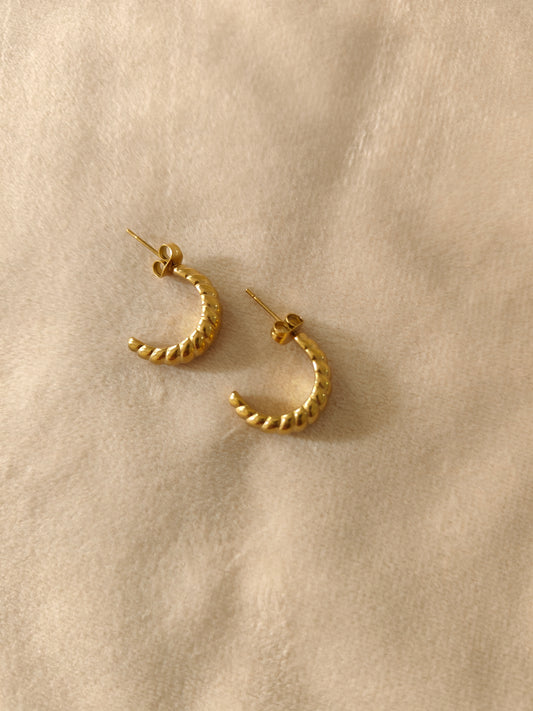 Croissant moon hoop