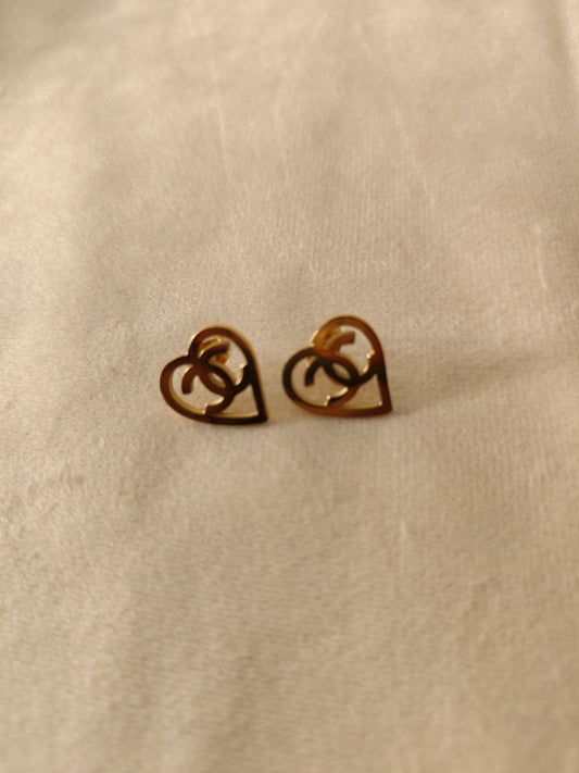 Chanel heart stud