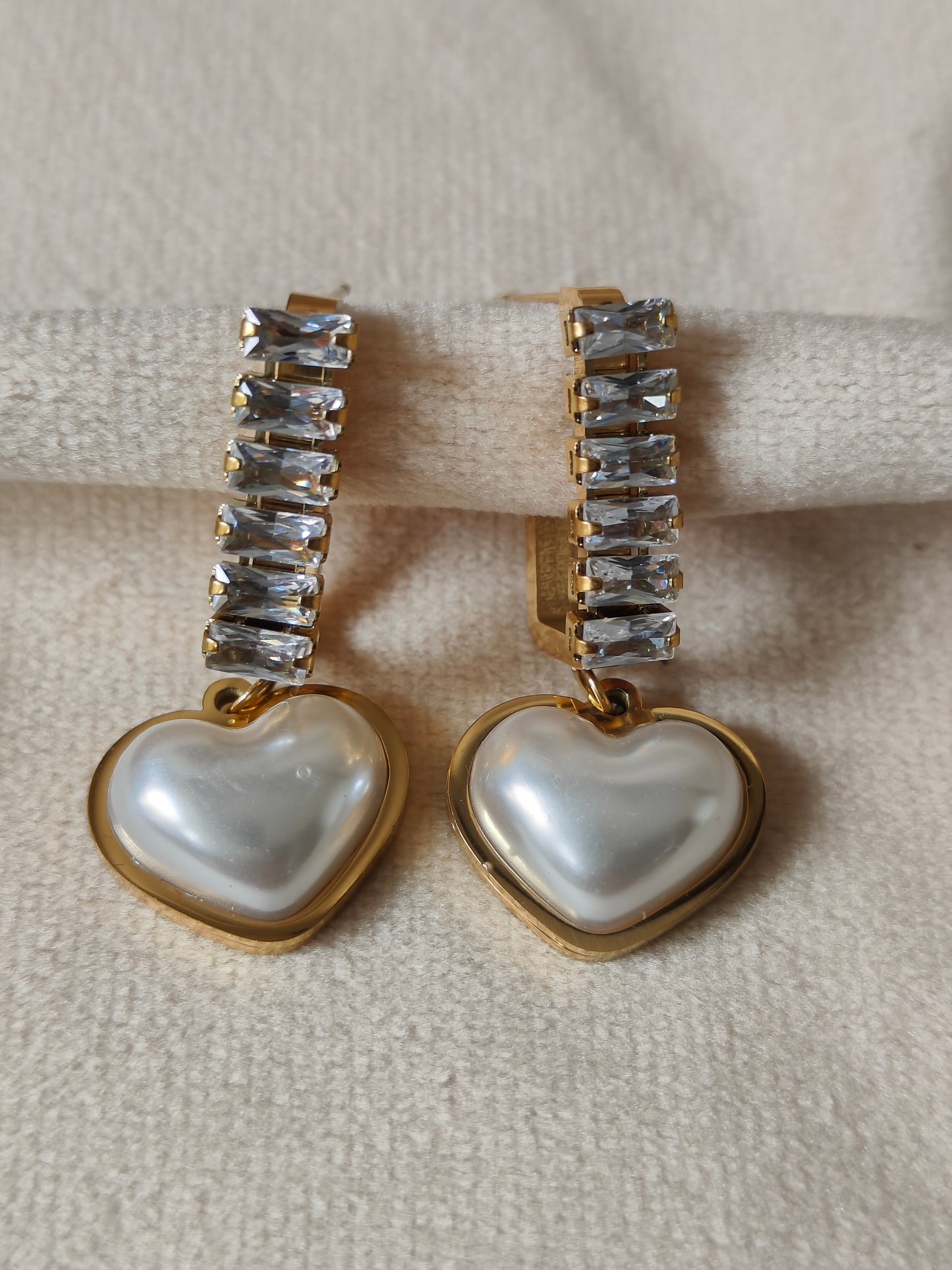 Baroque Pearl Heart Charm